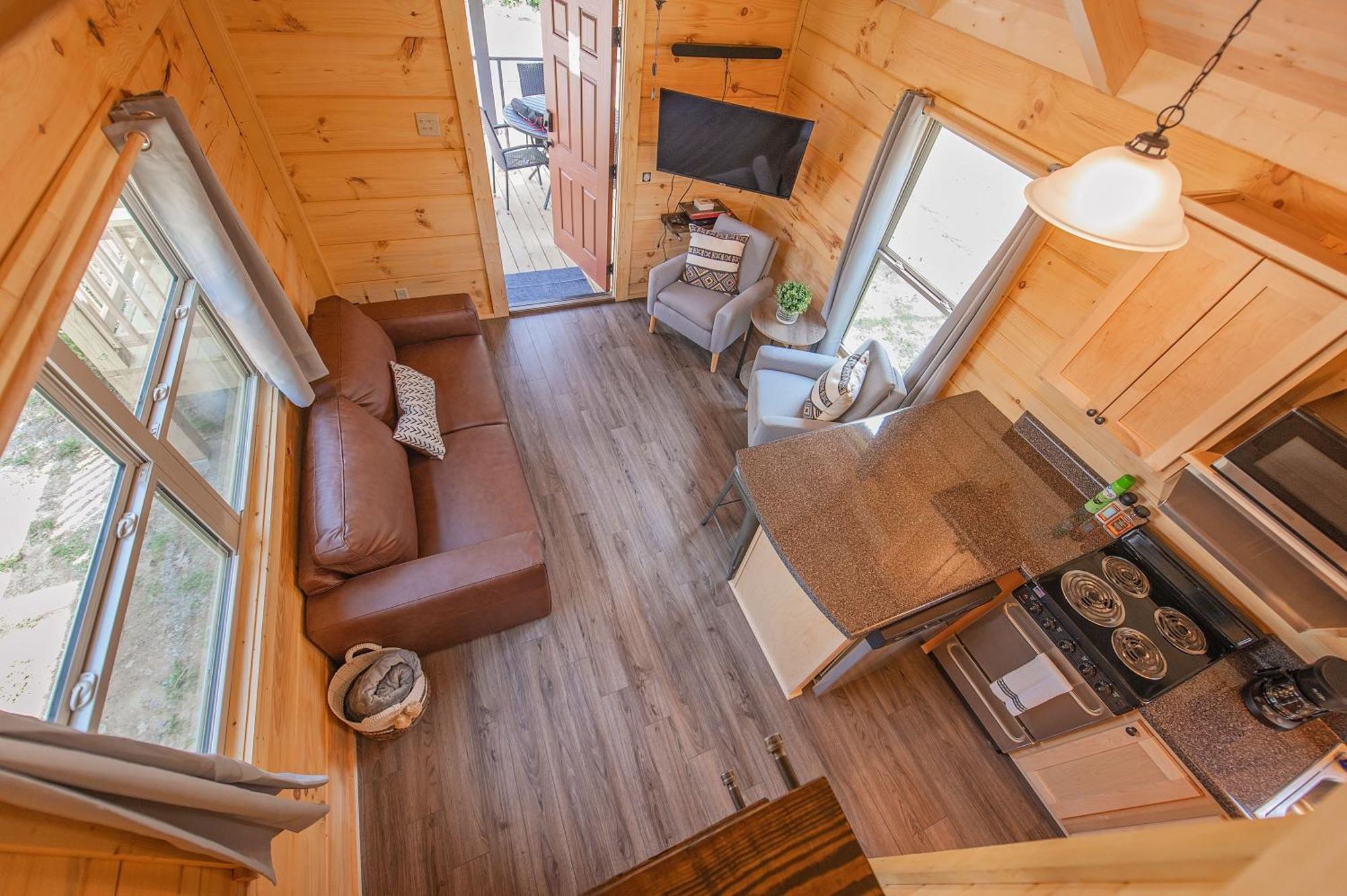 שאטאנוגה Meg Cabin Tiny Rustic Comfort On Lookout Mtn מראה חיצוני תמונה
